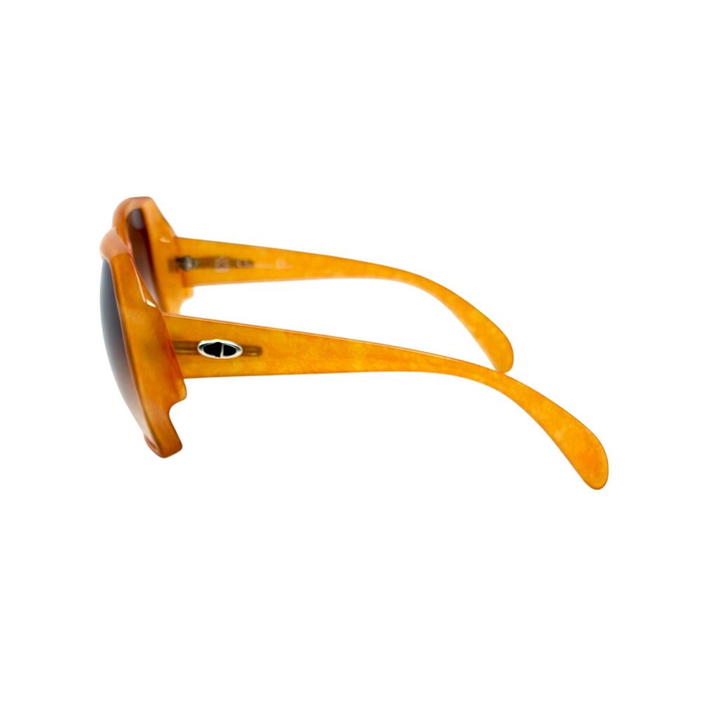 Christian Dior Oversized Archive Sunglasses - Picture 4 of 12